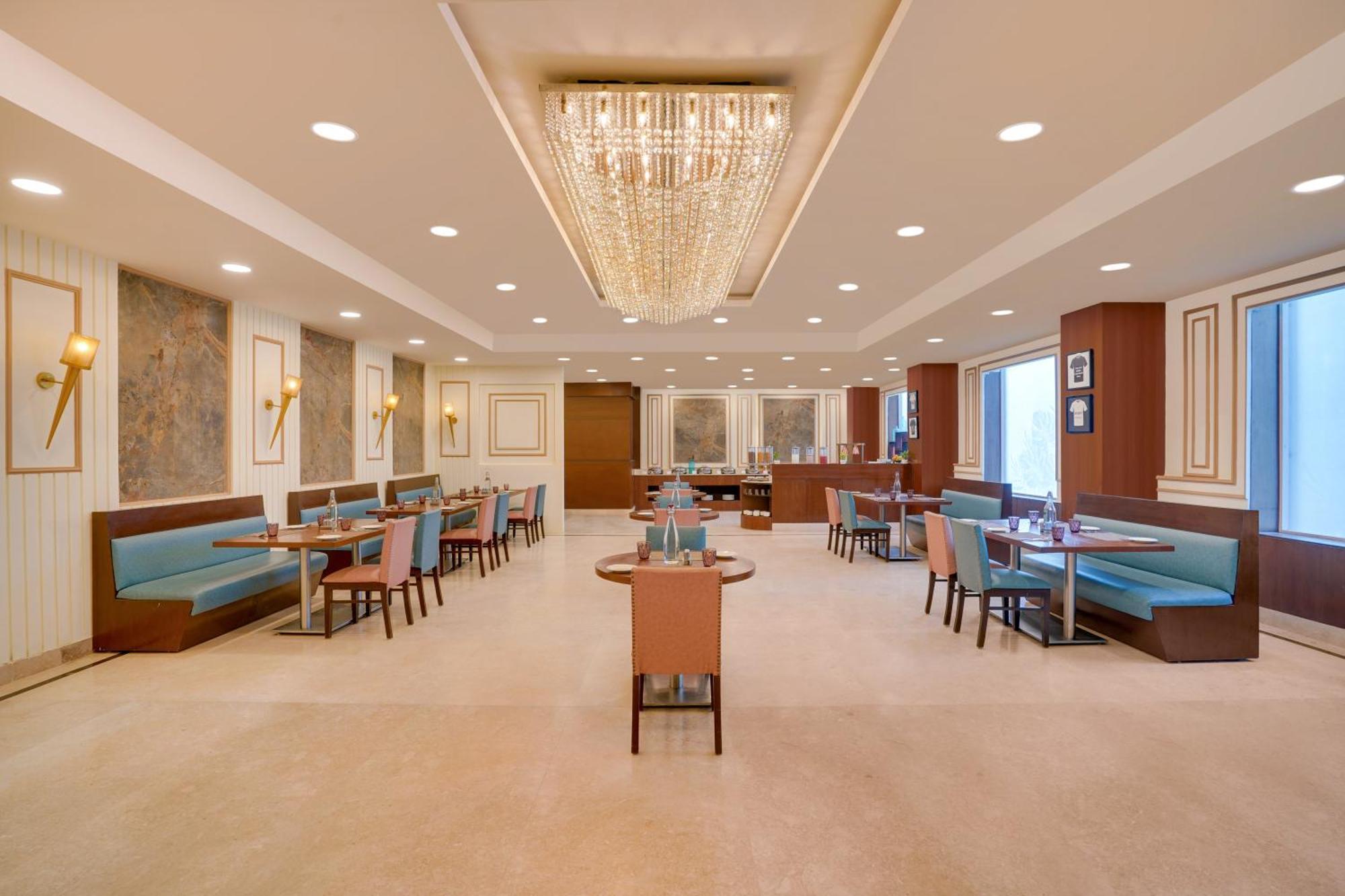 Lemon Tree Hotel, Noida Extérieur photo