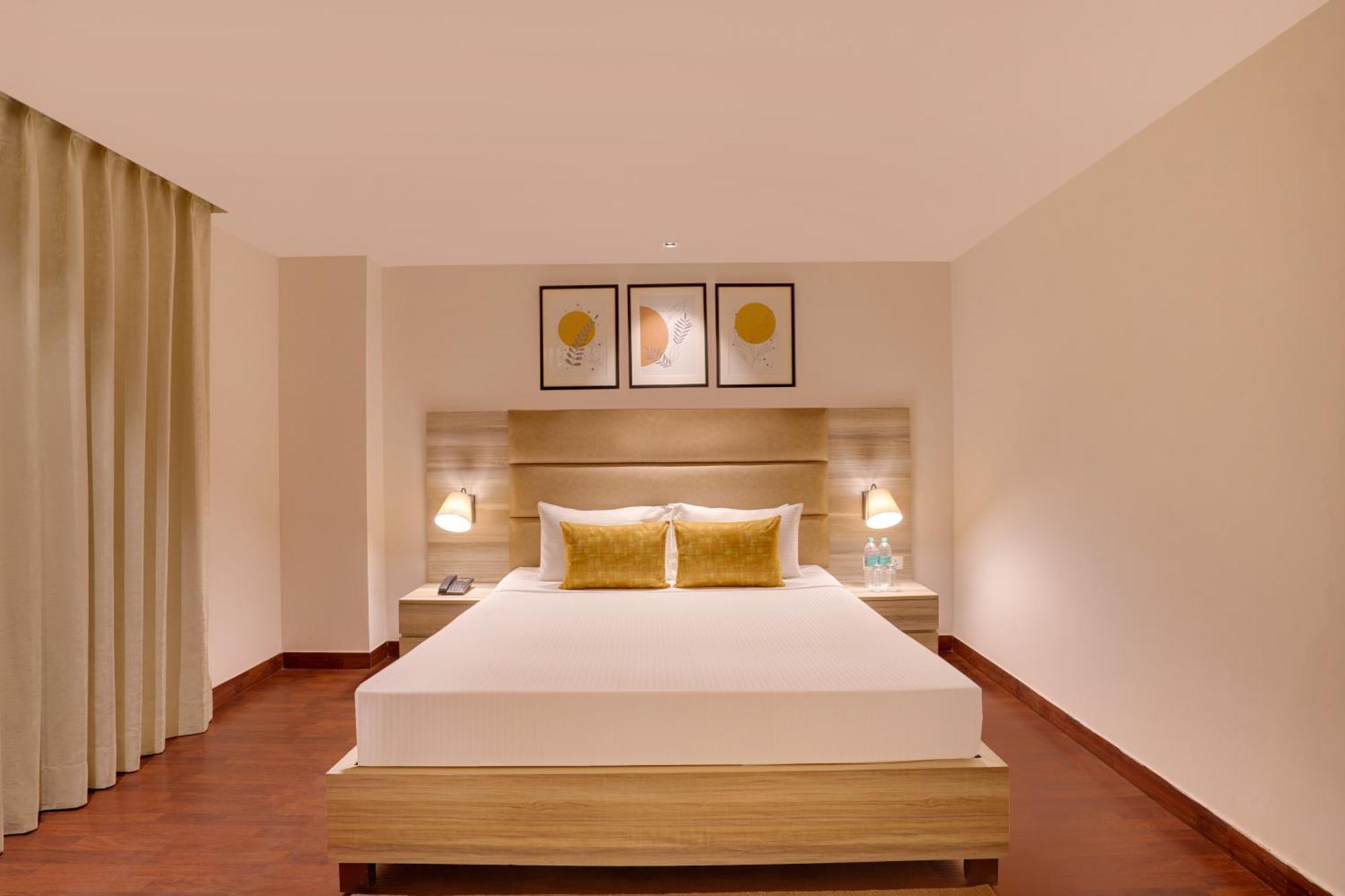 Lemon Tree Hotel, Noida Extérieur photo